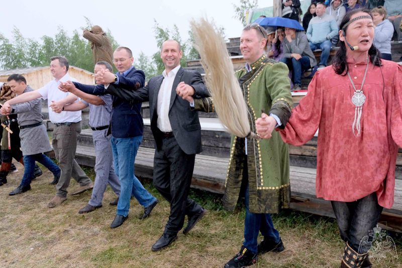 В Якутии личный состав территориального управления Росгвардии отметил национальный праздник «Ысыах»