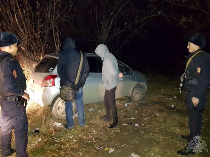 В Якутске росгвардейцами задержаны мужчины по подозрению в употреблении наркотиков