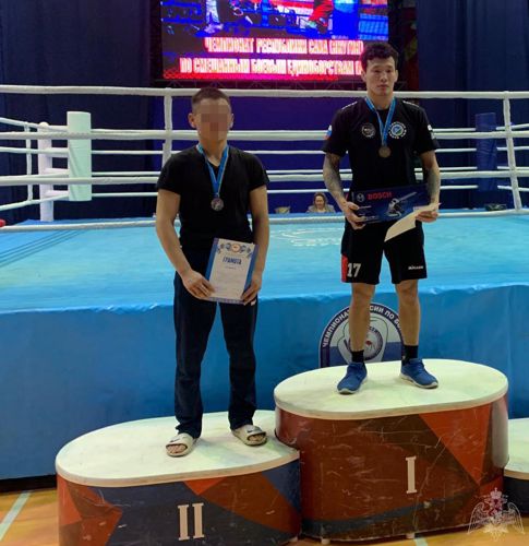 Боец Якутского ОМОН завоевал серебряную медаль на чемпионате республики по смешанным единоборствам