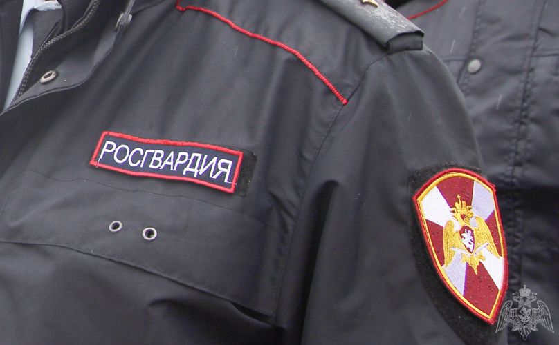 Росгвардейцами задержан житель Якутска по подозрению в совершении кражи автозапчастей 