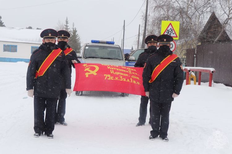 В Якутии росгвардейцы приняли участие в ряде мероприятий, приуроченных к празднованию 75-летия Победы в Великой Отечественной войне