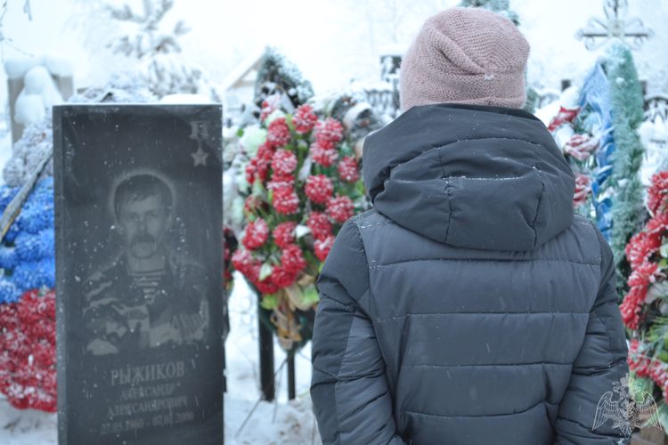 7 января – день памяти погибших сотрудников Якутского ОМОН Александра Рыжикова и Станислава Голомарева 