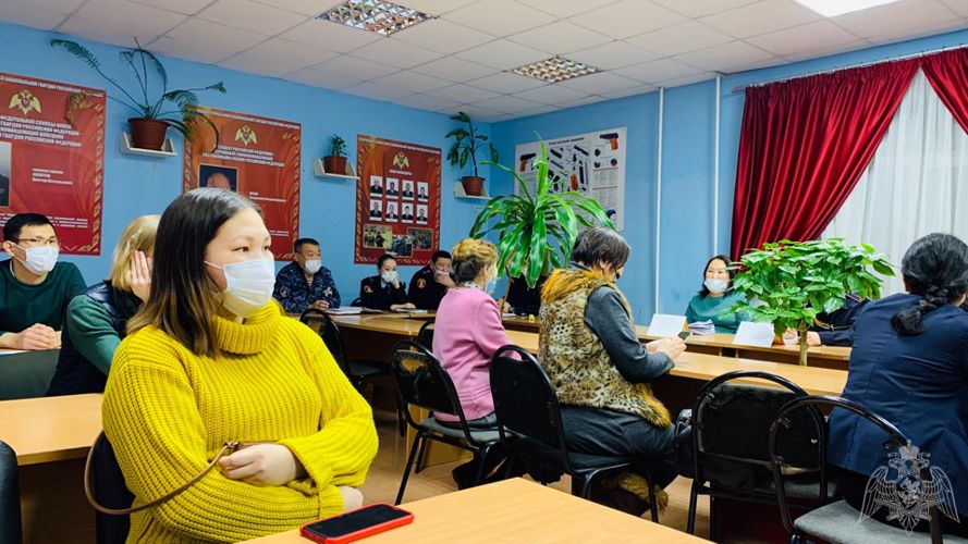 В столичном отделе вневедомственной охраны прошла встреча руководства с членами семей сотрудников