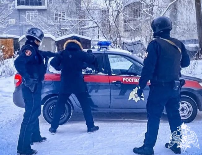 Росгвардейцами задержан житель Якутска по подозрению в употреблении наркотиков