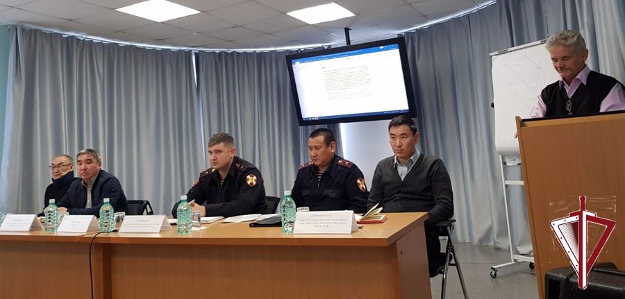 В институте развития образования и повышения квалификации прошли практикоориентированные курсы с участием ЯОВО Росгвардии