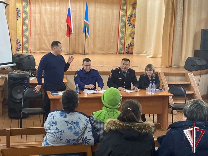 С участием инспекторов ЛРР по Нерюнгринскому району прошла встреча с коренными малочисленными народами Севера в селе Хатыстыр 