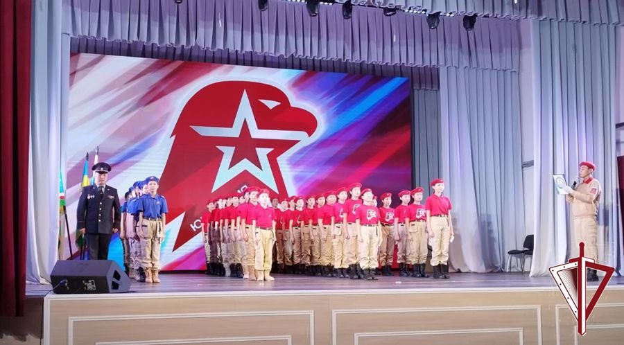 Начальник ОВО Росгвардии по Вилюйскому району принял участие в форуме «Движение первых»