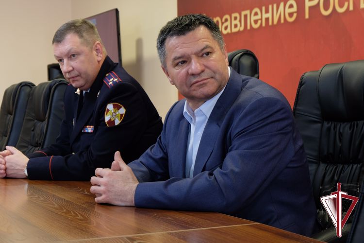 Председатель Правительства Якутии Андрей Тарасенко принял участие в торжественном мероприятии празднования Дня Росгвардии 