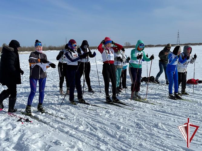 В Якутске состоялся чемпионат по лыжным гонкам памяти офицера ОМОН «Бизон»