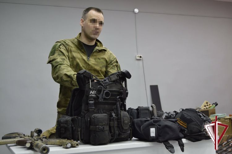 Сотрудники ОМОН «Бизон» провели «Урок мужества» в Табагинской СОШ