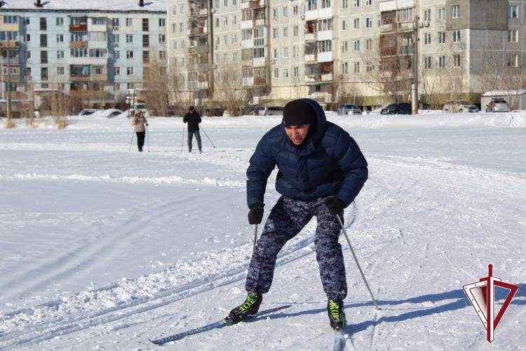 Сотрудники Якутского ОВО состязались в лыжных гонках