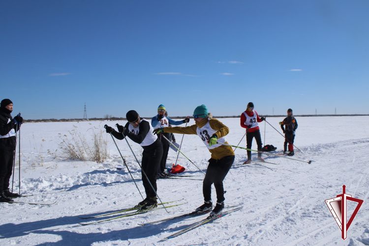 В Якутске состоялся чемпионат по лыжным гонкам памяти офицера ОМОН «Бизон»