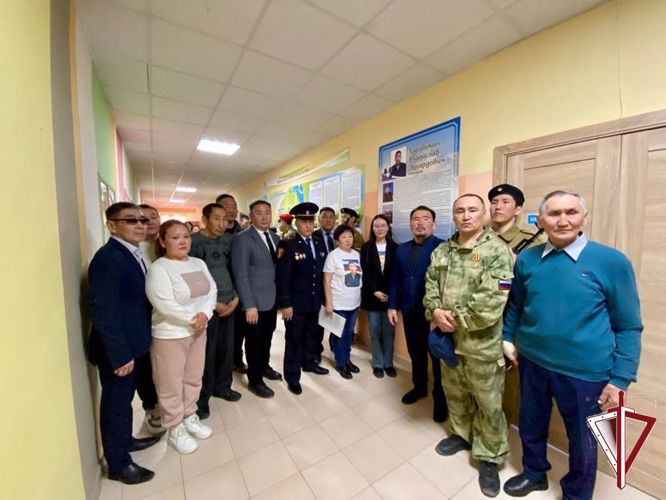 В Вилюйске при участии Росгвардии прошла военно-спортивная игра «Зарница» для подростков 
