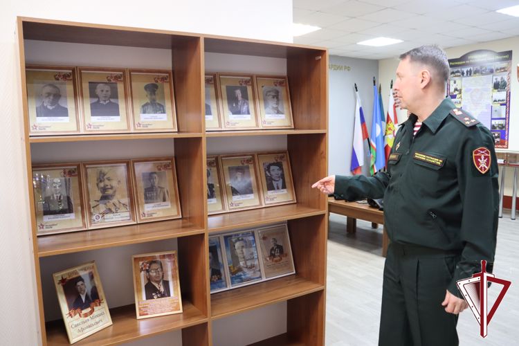 В музее тероргана Росгвардии открылась экспозиция «Бессмертный полк в лицах»