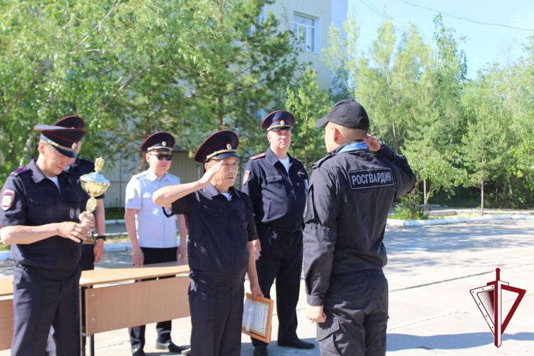 Учебный взвод Росгвардии победил в спартакиаде Центра профподготовки регионального МВД 