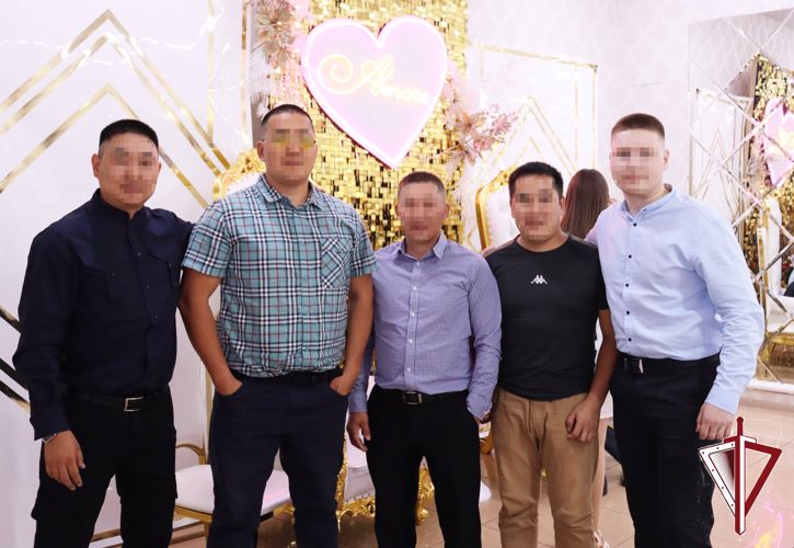 В Якутске росгвардейцы приняли участие в акции по поддержке участников СВО «Мы – патриоты»