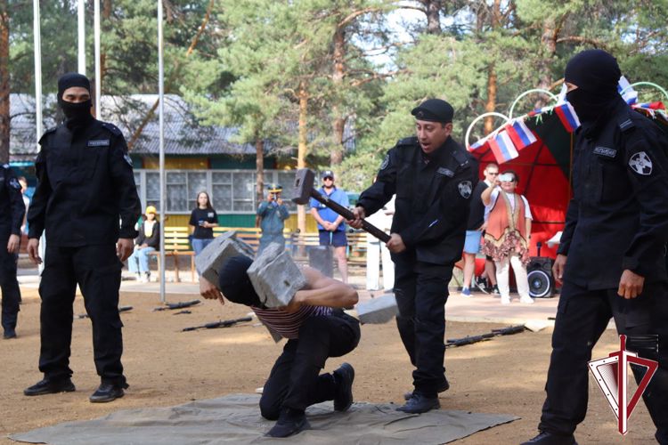 В детском лагере «Энергетик» с участием Росгвардии состоялась акция «Мы патриоты» 