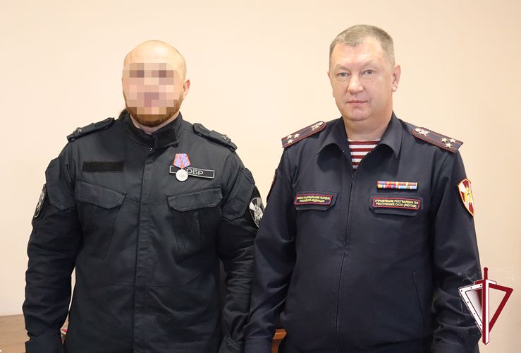 Сотрудникам спецназа Росгвардии «АЛМАЗ» и «БИЗОН» вручены государственные награды 