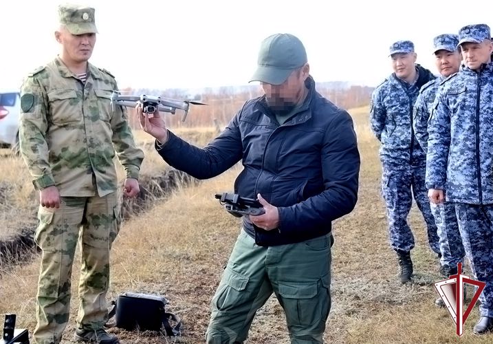 В Якутске состоялись учения личного состава Росгвардии по работе с антидроновым ружьем