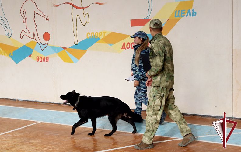 Росгвардия находится в готовности обеспечить охрану правопорядка и общественную безопасность в дни проведения выборов в Якутии 