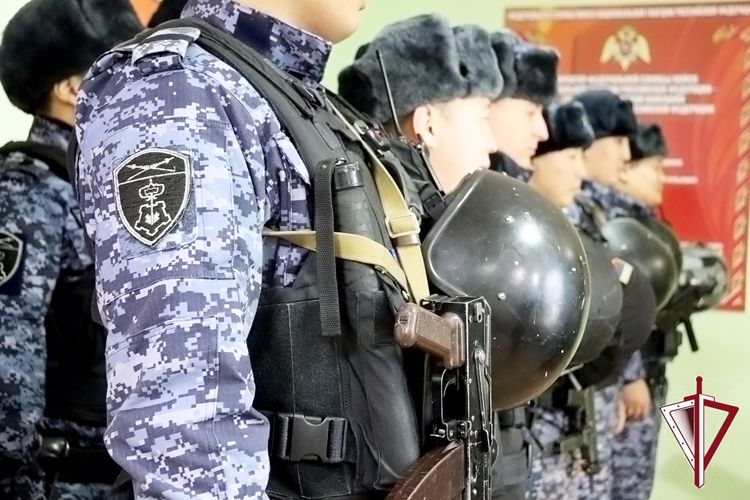Росгвардейцы задержали подозреваемого в угоне автомобиля с автомойки