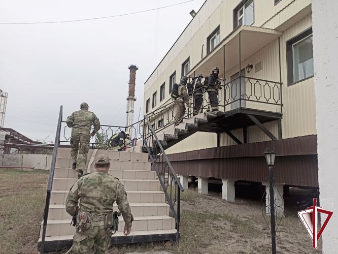 В Якутске проведены совместные пожарно-тактические занятия Росгвардии и МЧС