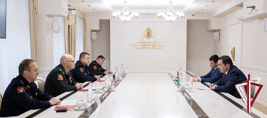 Генерал-полковник Олег Плохой провел рабочую встречу с министром внутренних дел Республики Абхазия генерал-майором милиции Робертом Киутом