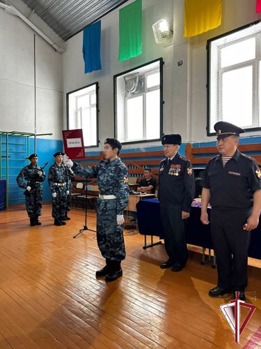 В Вилюйске прошли военно-патриотические игры «Один день в армии» 