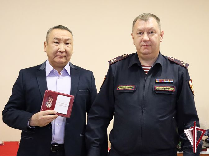 В Якутске поздравили ветеранов войск правопорядка 