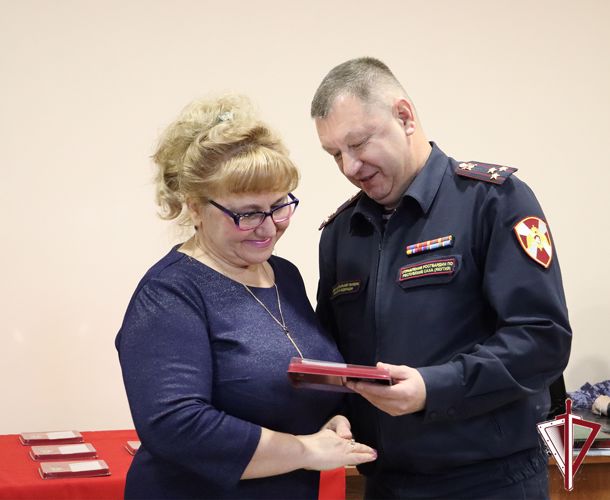 В Якутске поздравили ветеранов войск правопорядка 