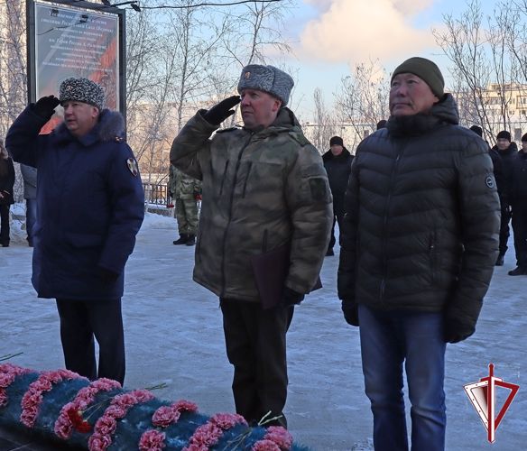 Росгвардейцы почтили память погибших коллег