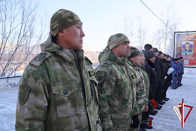 Росгвардейцы почтили память погибших коллег