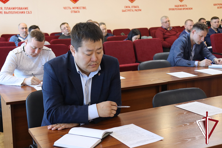 В территориальном Управлении Росгвардии проведен семинар с представителями ТЭК, подразделений охраны юридических лиц с особыми уставными задачами и ведомственной охраны