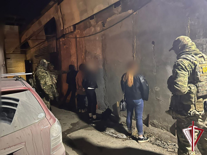 В Якутске при содействии СОБР Росгвардии пресечена деятельность преступной группы, организовавшей занятия проституцией