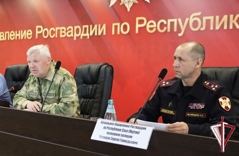 Генерал-лейтенант Виктор Подколзин с рабочим визитом посетил республику Саха (Якутия) 