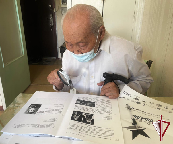 Ветеран вневедомственной охраны Якутии 102-летний участник Великой отечественной войны участвовал в акции «Диктант Победы»
