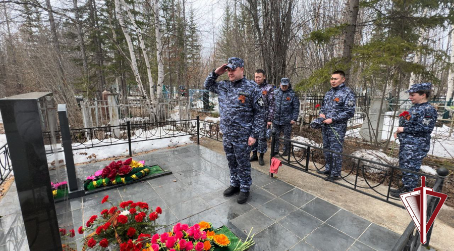 Мирнинские росгвардейцы провели ряд мероприятий в память об участниках Великой отечественной войны 