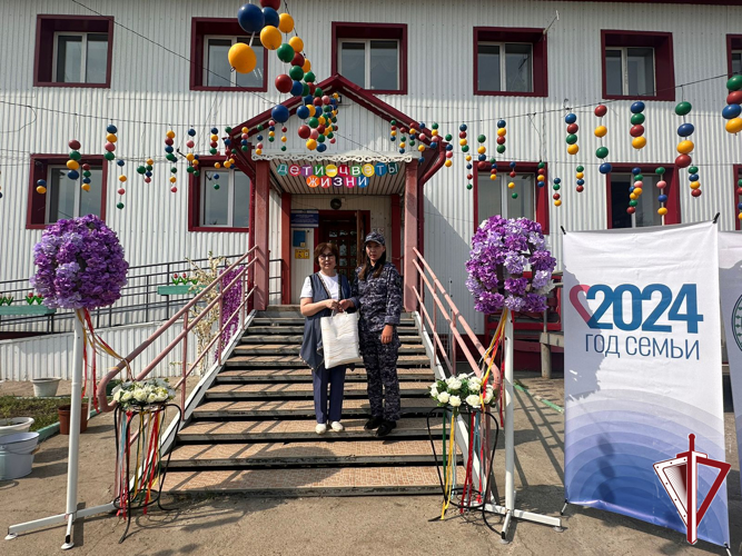 Нюрбинские росгвардейцы приняли участие в акции «Дорогою Добра»