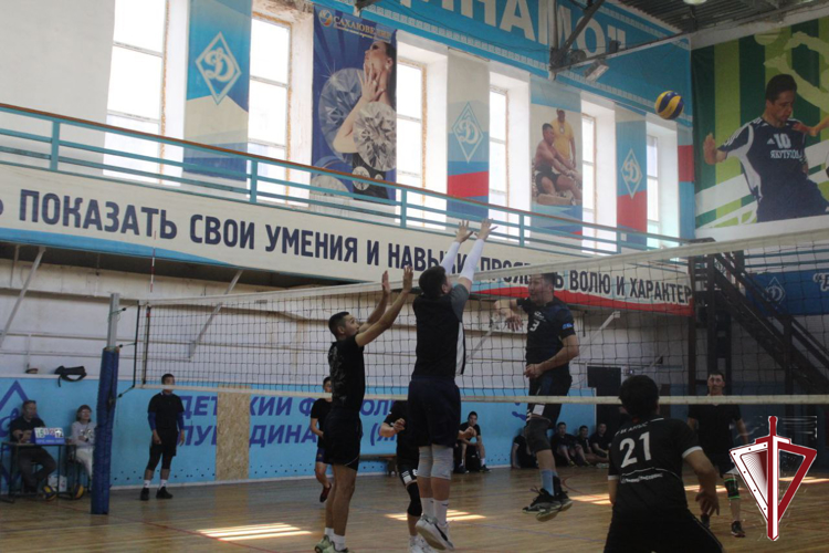 Сборная команда Росгвардии одержала победу в чемпионате по волейболу 