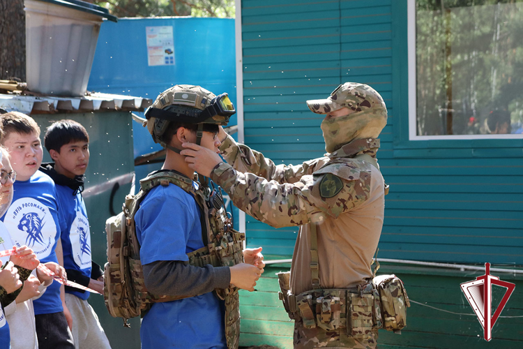 В Якутске с участием росгвардейцев проходит военно-туристический маршрут «Путь росомахи»  