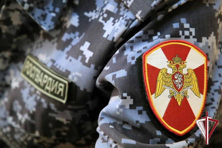 Росгвардия обеспечивает охрану правопорядка и безопасность жителей Якутии в Единый день голосования  