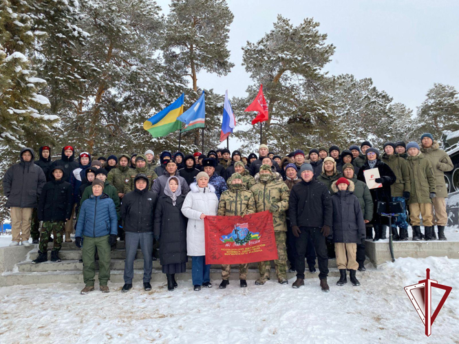 В Вилюйске классы Росгвардии проходят учебные сборы под эгидой центра «Воин»