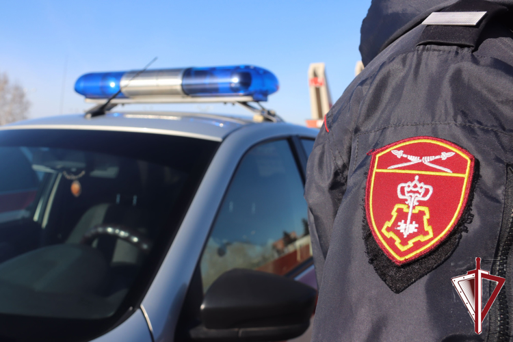 В сауне росгвардейцами задержан подозреваемый в открытом хищении смартфона и ноутбука