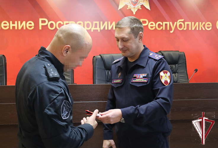 Якутским росгвардейцам вручили государственные и ведомственные награды 