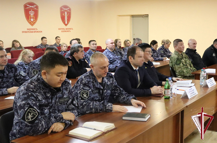 Под председательством генерал-майора полиции Игоря Гуревича в Управлении Росгвардии по Республике Саха (Якутия) подведены итоги работы за 2024 год  