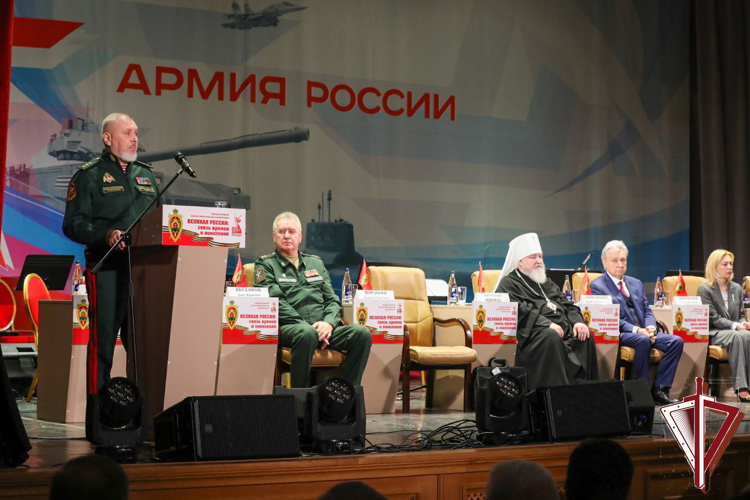 Генерал-полковник Алексей Воробьев принял участие в пленарном заседании Международных Рождественских образовательных чтений