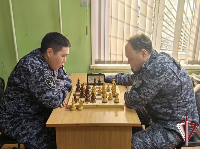 В Якутске росгвардейцы определили сильнейших шахматистов