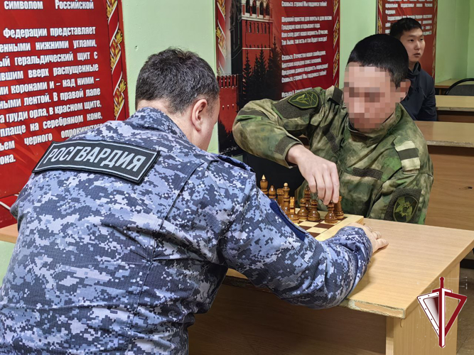 В Якутске росгвардейцы определили сильнейших шахматистов
