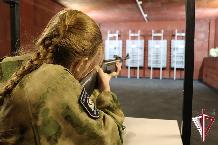 В Якутске отметили 15-летие военно-патриотического клуба имени Героя России Александра Рыжикова  