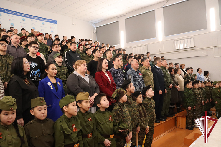 В Якутске отметили 15-летие военно-патриотического клуба имени Героя России Александра Рыжикова  